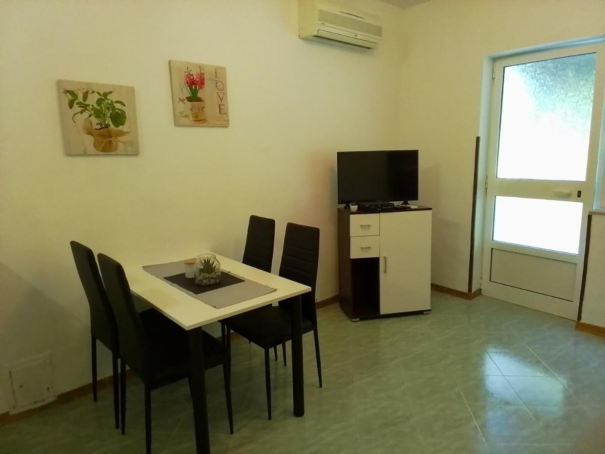 Apartman Leni Poreč Exterior foto